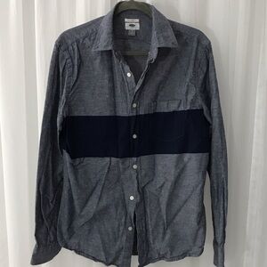 M Old Navy 100%% Cotton Men's Blue Button-Up Shirt Light gray with navy